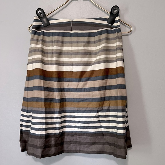Banana Republic Striped Pleated Skirt - Picture 2 of 6